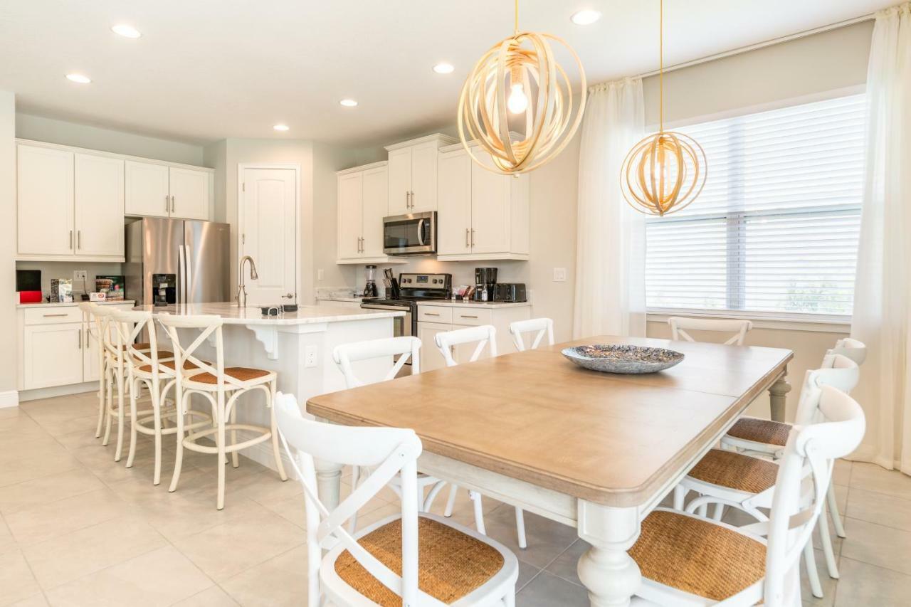 Charming Home By Rentyl Near Disney With Private Pool, Ping Pong Table & Resort Amenities - 7449M Orlando Exterior photo